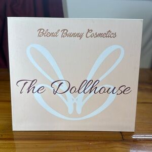 Blend Bunny Cosmetics The Dollhouse Palette